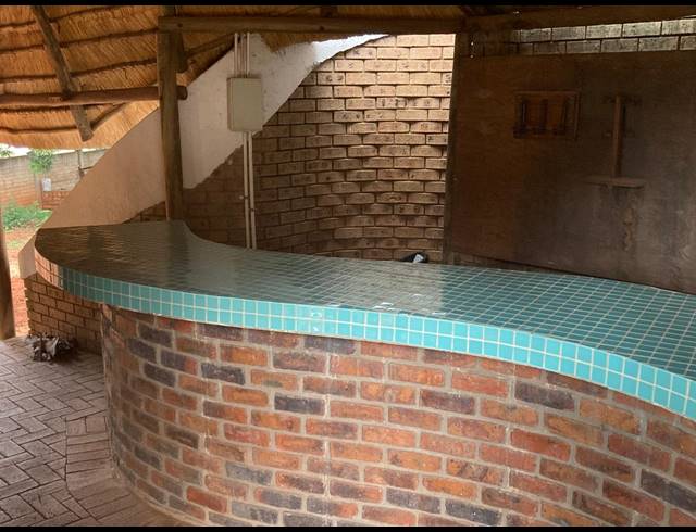 5 BEDROOM HOUSE FOR SALE IN CASHAN